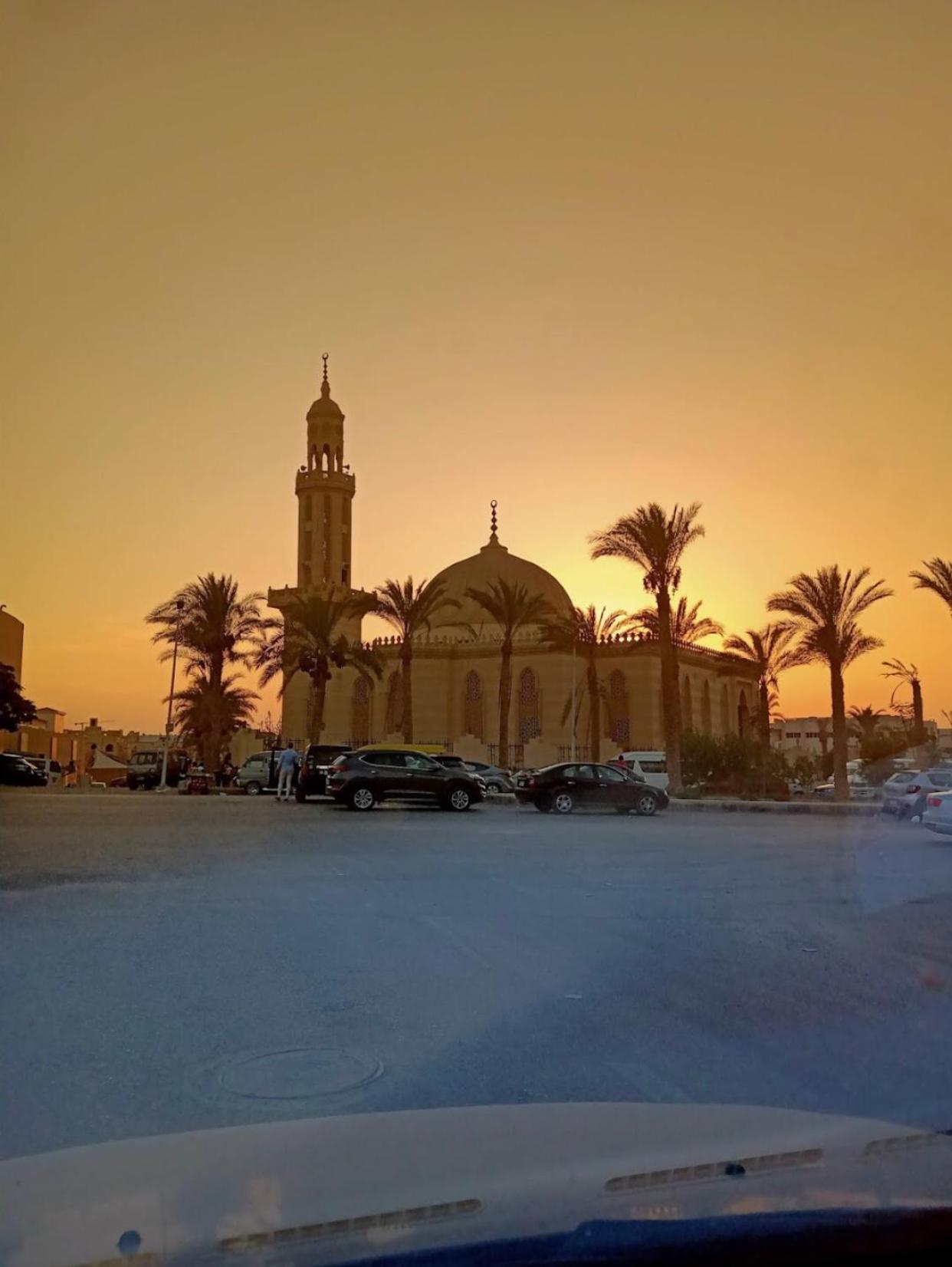 شقة في قلب القاهرة الجديدة تطل على شارع التسعين الشمالي מראה חיצוני תמונה